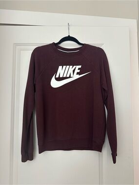 Nike Womens's Burgundy Crewneck Sweatshirt with White Swoosh